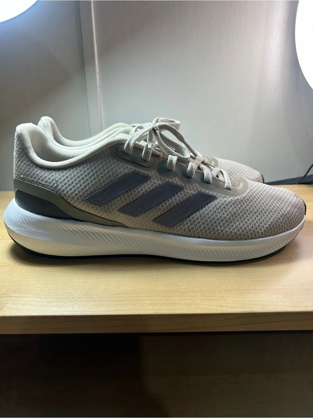 Men's Adidas Lightweight Running Shoes - Grey